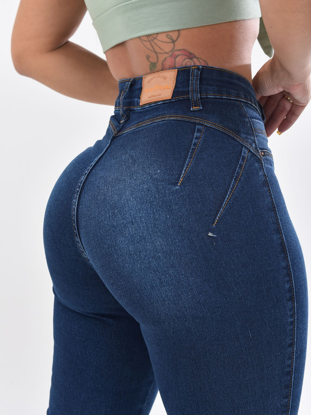 Calça jeans Sem Bolso com Lycra